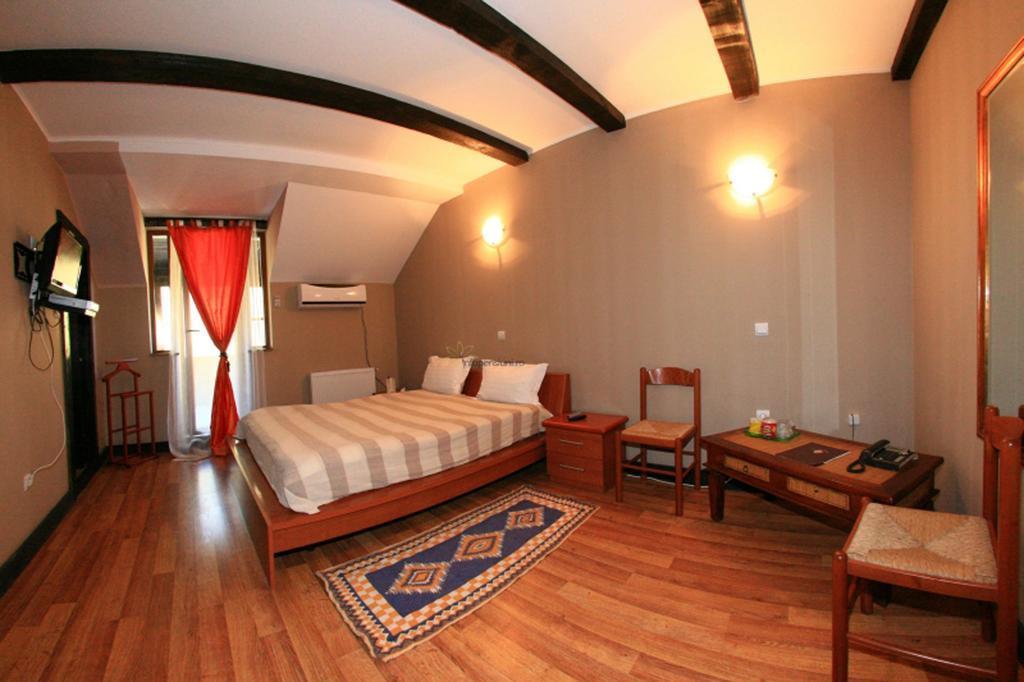Castelul Lupilor Hotel Chimindia Room photo